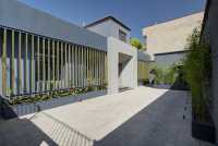 thumbnail no. 3 ofYasha Electronic Company project, designed by Ahmad Ghodsimanesh & Partners